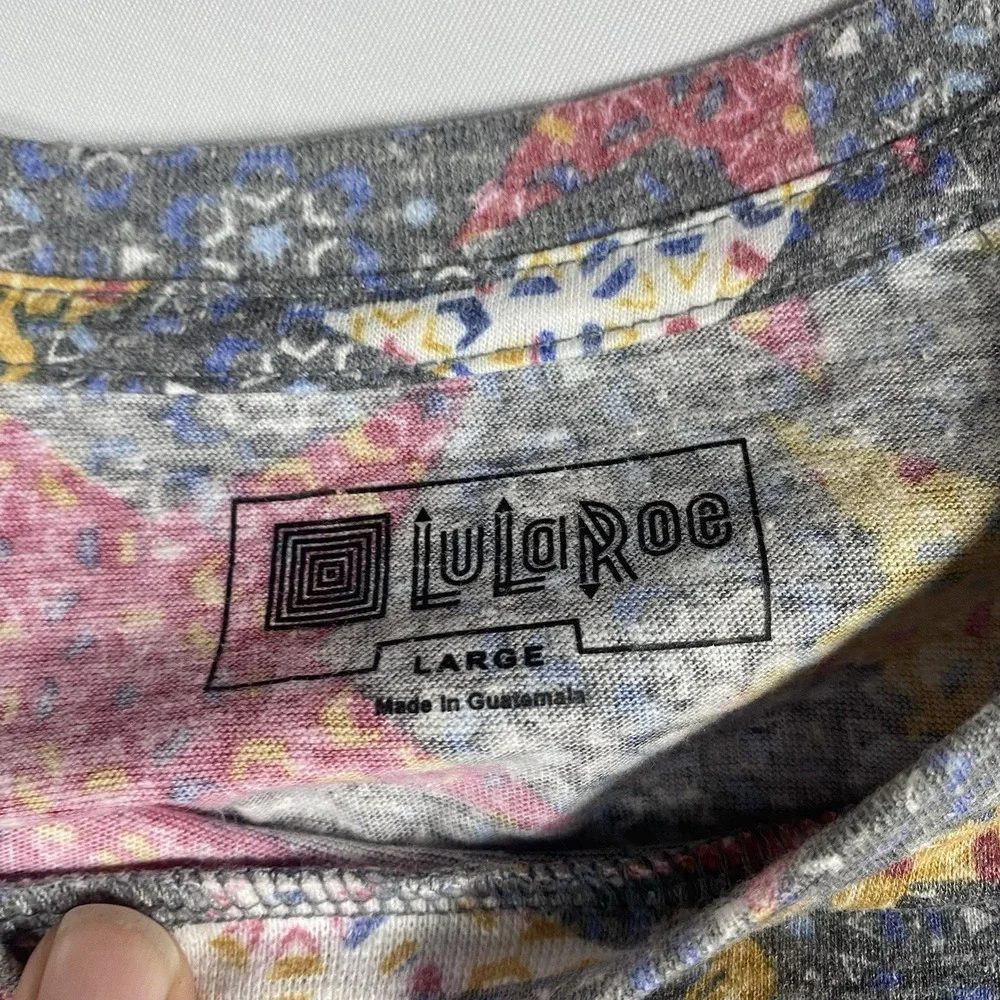 Lularoe Tunic T Shirt Women's Large W/Stars Short Sleeve Scoop Stretch Top Knit - Picture 2 of 5